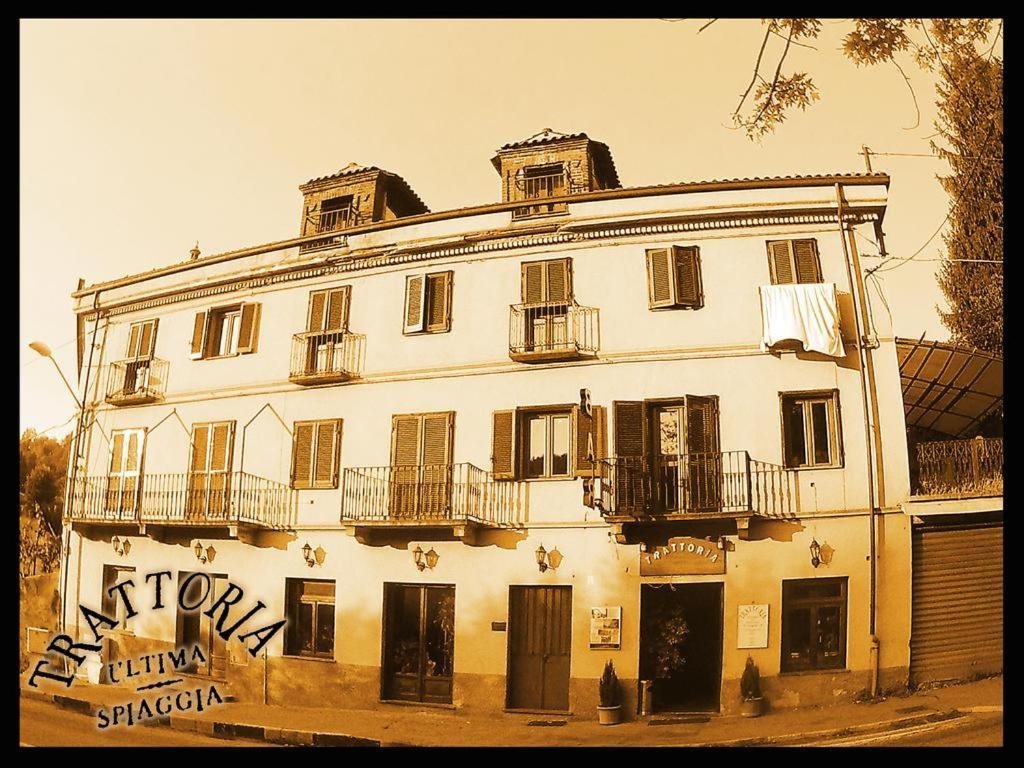 Ultima Spiaggia B&B Turín Exteriér fotografie